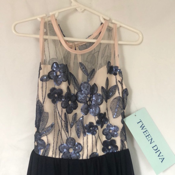 Girls’ High-Low Dress - Picture 2 of 6